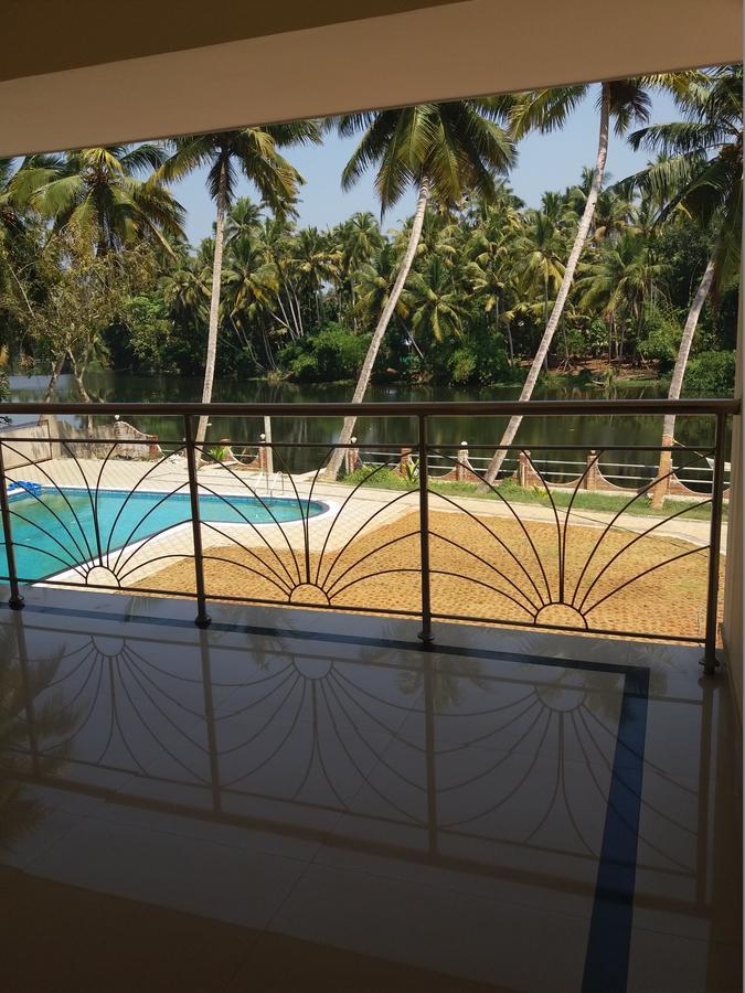 Travancore Island Resort Thiruvananthapuram Luaran gambar